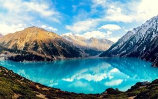 山猫队以 78-70 击败风暴队，纳菲萨·科利尔打出两双